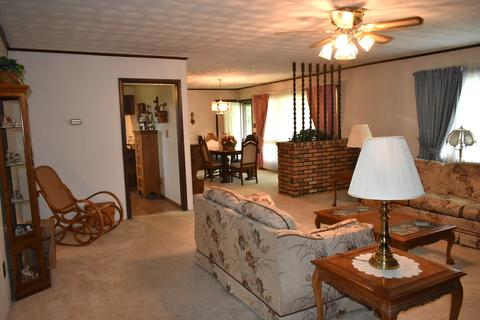 302 S 5th St, Secor, IL 61771 photo 10