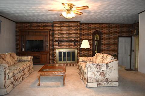 302 S 5th St, Secor, IL 61771 photo 13