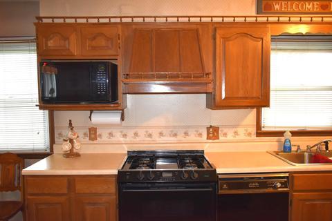 302 S 5th St, Secor, IL 61771 photo 19