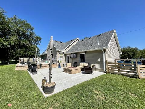 204 E Maple Ave, Cherry, IL 61317 photo 36