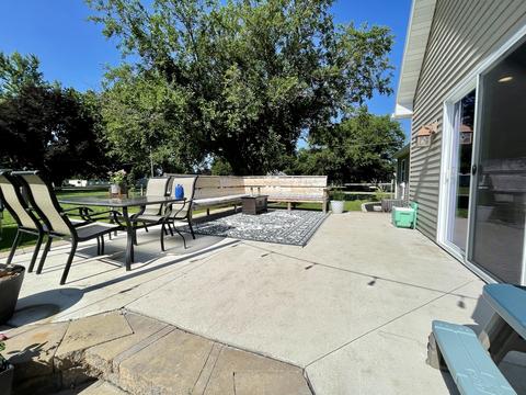 204 E Maple Ave, Cherry, IL 61317 photo 28