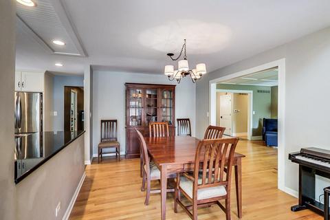 188 Longfellow Dr, Wheaton, IL 60189 photo 6