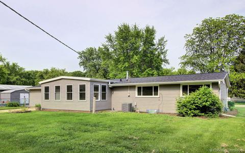 3717 Hamlin Dr, Johnsburg, IL 60051 photo 32