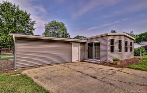 3717 Hamlin Dr, Johnsburg, IL 60051 photo 31