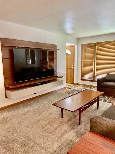 5854 W 63rd Pl, Chicago, IL 60638 photo 4