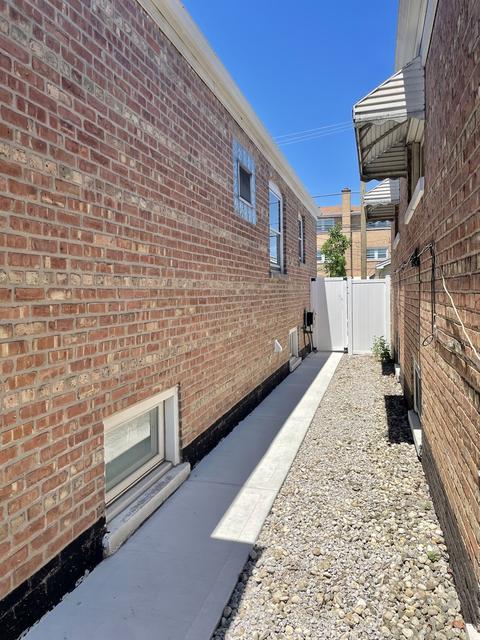 5854 W 63rd Pl, Chicago, IL 60638 photo 18