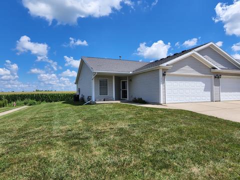 1834 Park West Dr, Normal, IL 61761 photo 1