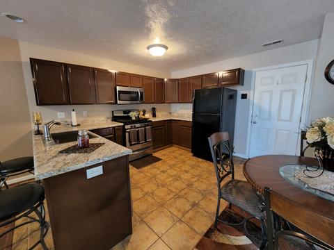 1834 Park West Dr, Normal, IL 61761 photo 6