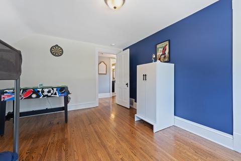 360 N Worth Ave, Elgin, IL 60123 photo 23