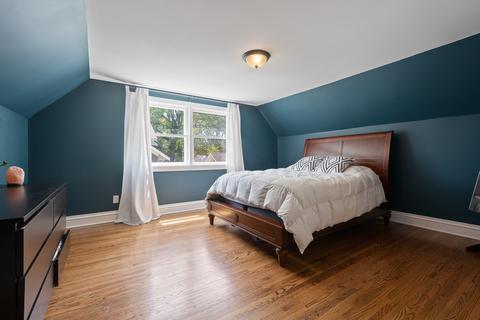 360 N Worth Ave, Elgin, IL 60123 photo 18
