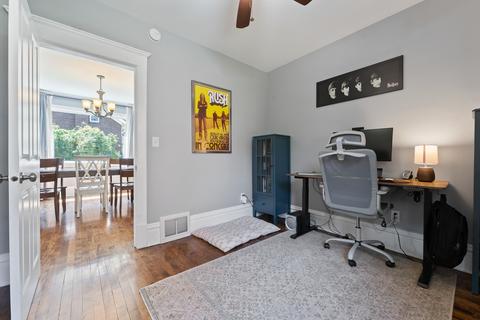 360 N Worth Ave, Elgin, IL 60123 photo 16