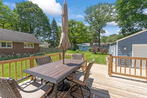 360 N Worth Ave, Elgin, IL 60123 photo 27