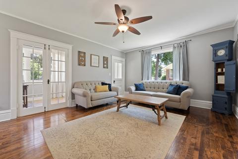 360 N Worth Ave, Elgin, IL 60123 photo 7