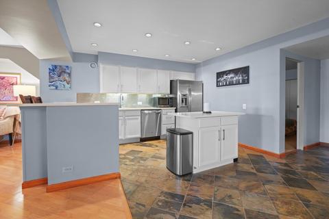 40 E 9th St #1009, Chicago, IL 60605 photo 2