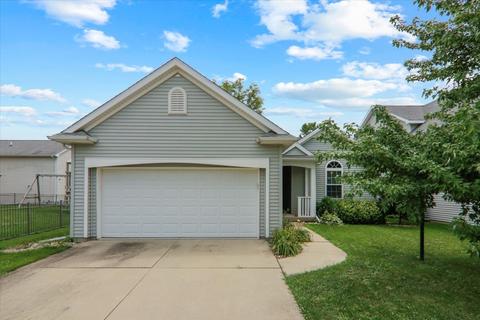 4103 Rayburn Ct, Champaign, IL 61822 photo 2
