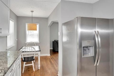 556 S Yates Ave, Kankakee, IL 60901 photo 10
