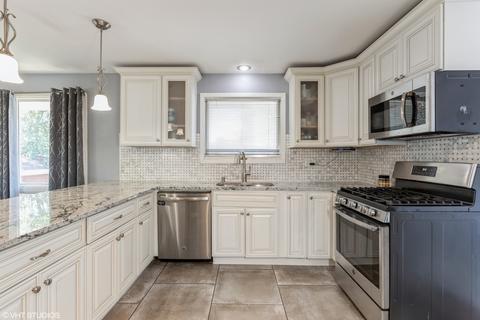 5495 155th St, Oak Forest, IL 60452 photo 3
