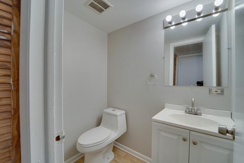 145 Ann Ct #B, Bartlett, IL 60103 photo 3