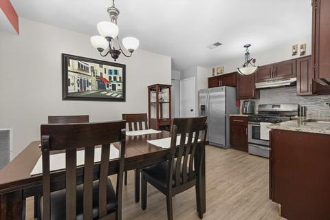 6553 W 64th Pl #2E, Chicago, IL 60638 photo 6