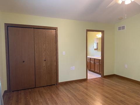 2913 Independence Dr, Peru, IL 61354 photo 18