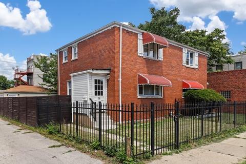 1716 E 73rd St, Chicago, IL 60649 photo 1