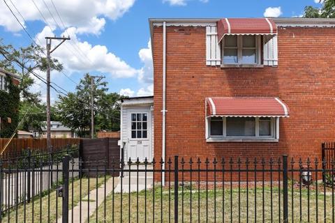 1716 E 73rd St, Chicago, IL 60649 photo 2