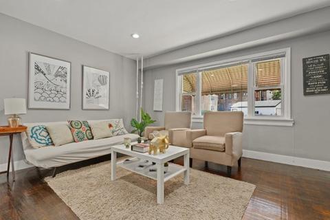 1716 E 73rd St, Chicago, IL 60649 photo 7