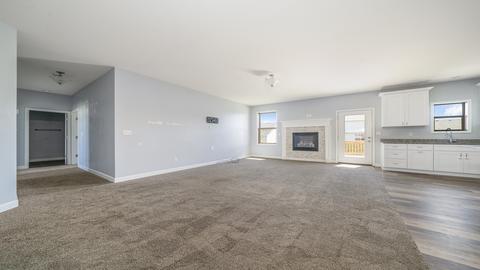 1105 Depot St, Davis Junction, IL 61020 photo 4
