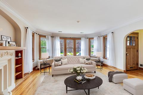 2051 N New England Ave, Chicago, IL 60707 photo 4