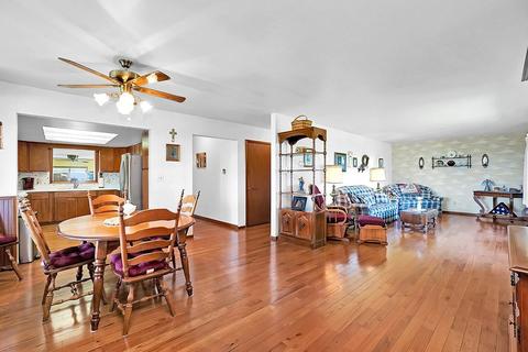 13632 Melms Rd, Genoa, IL 60135 photo 7
