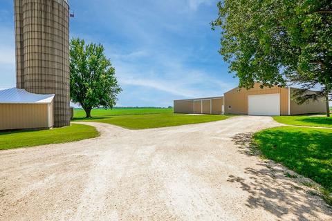 13632 Melms Rd, Genoa, IL 60135 photo 28