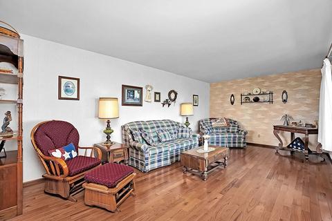 13632 Melms Rd, Genoa, IL 60135 photo 4