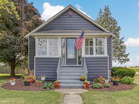 421 N Monroe St, Gardner, IL 60424 photo 1