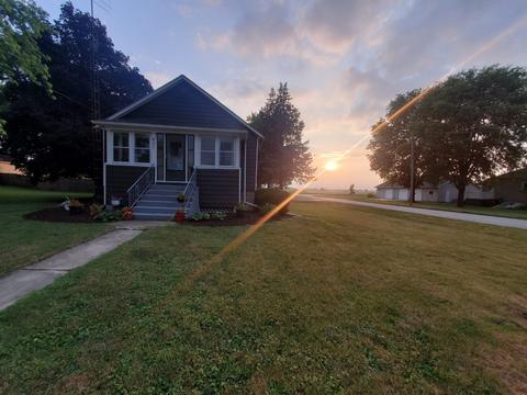 421 N Monroe St, Gardner, IL 60424 photo 27