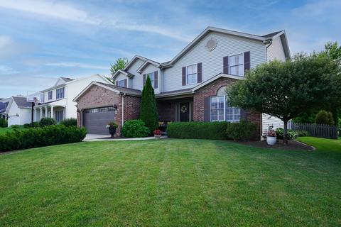 7 Greythorne Cir, Bloomington, IL 61704 photo 4