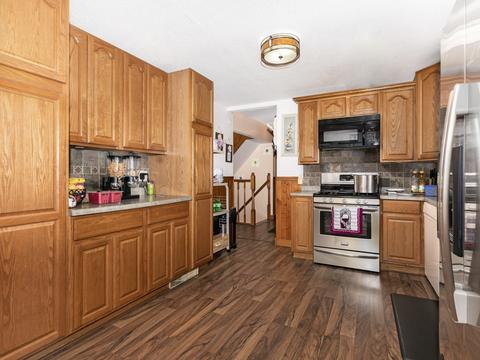 561 Beckman Dr, Kankakee, IL 60901 photo 3