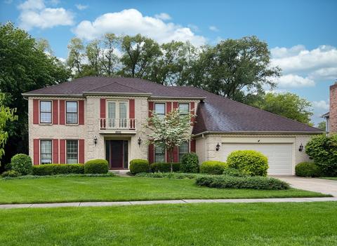 2032 Middleton Dr, Wheaton, IL 60189 photo 1