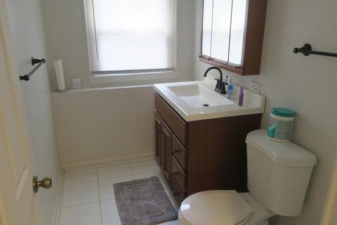 717 W Wrightwood Ave, Addison, IL 60101 photo 12