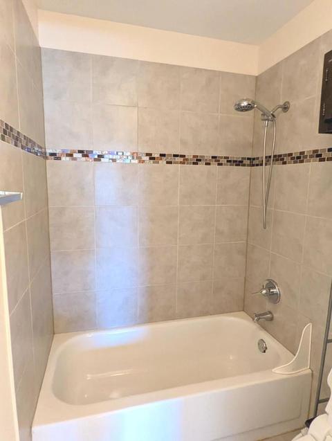 Undisclosed, Hoffman Estates, IL 60192 photo 25