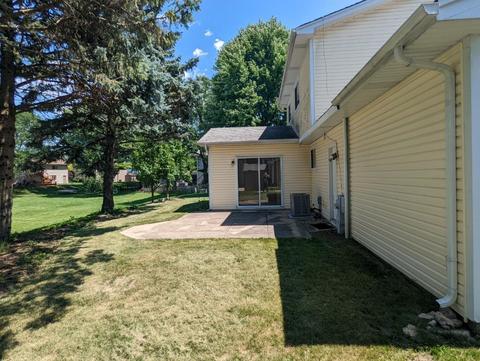 Undisclosed, Hoffman Estates, IL 60192 photo 29