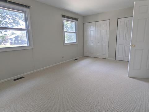 Undisclosed, Hoffman Estates, IL 60192 photo 18