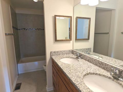 Undisclosed, Hoffman Estates, IL 60192 photo 24