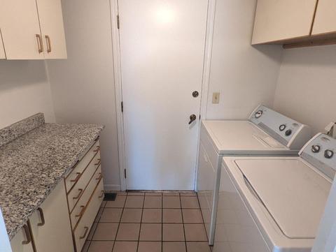 Undisclosed, Hoffman Estates, IL 60192 photo 15