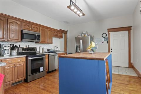 320 E Mulberry St, Bloomington, IL 61701 photo 8