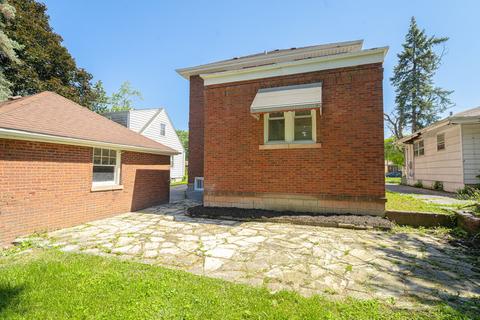 324 Streamside Dr, Harvey, IL 60426 photo 28