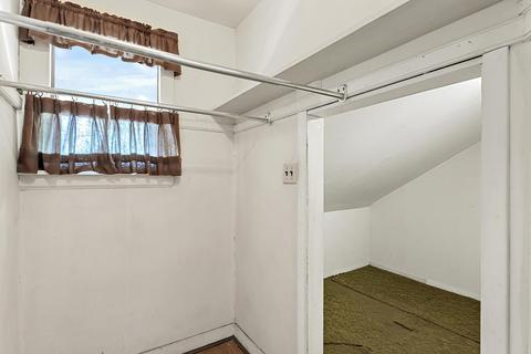 2425 N Mango Ave, Chicago, IL 60639 photo 13