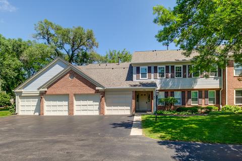 1404 Shore Ct #C2, Wheeling, IL 60090 photo 1