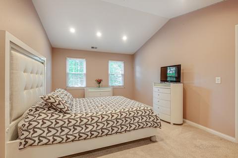1404 Shore Ct #C2, Wheeling, IL 60090 photo 22