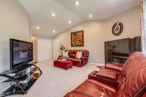 1404 Shore Ct #C2, Wheeling, IL 60090 photo 4