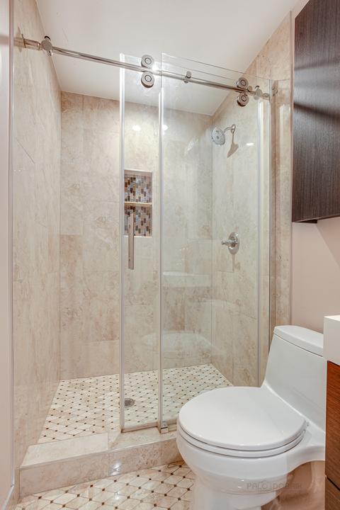 1404 Shore Ct #C2, Wheeling, IL 60090 photo 25